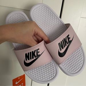 Nike Benassi Slides 7